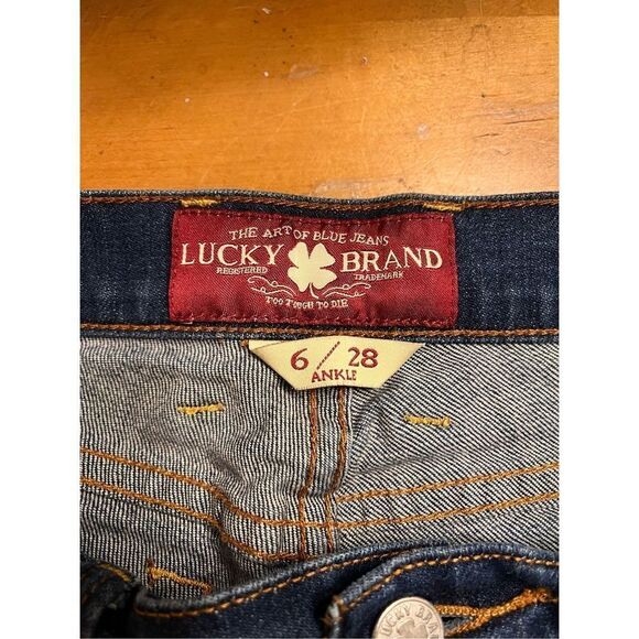 Lucky Brand Sofia Boot Jeans Womens 6 / 28 Ankle Blue Dark Wash Stretch (2204) - Picture 7 of 8